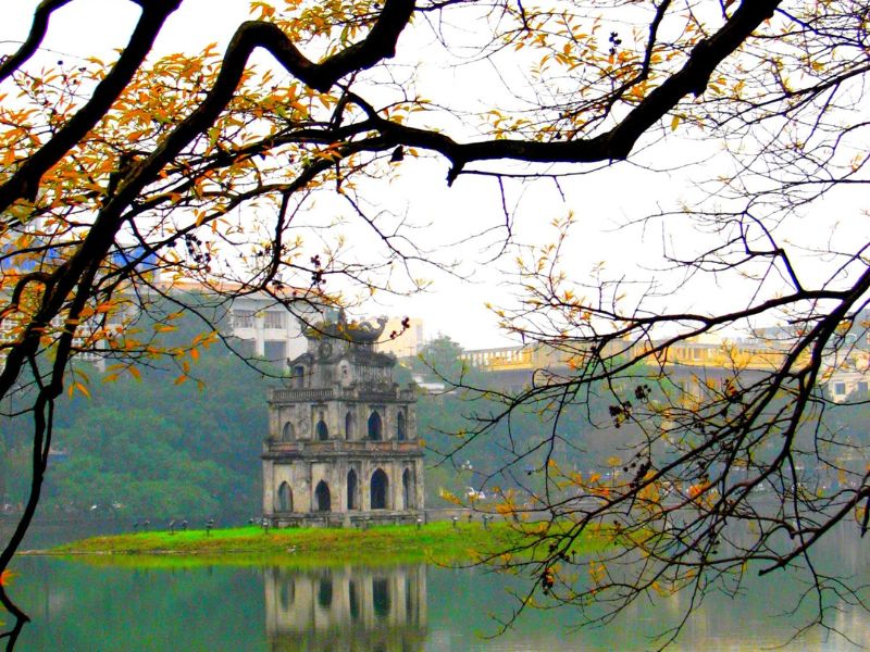 Hoan Kiem Lake -1